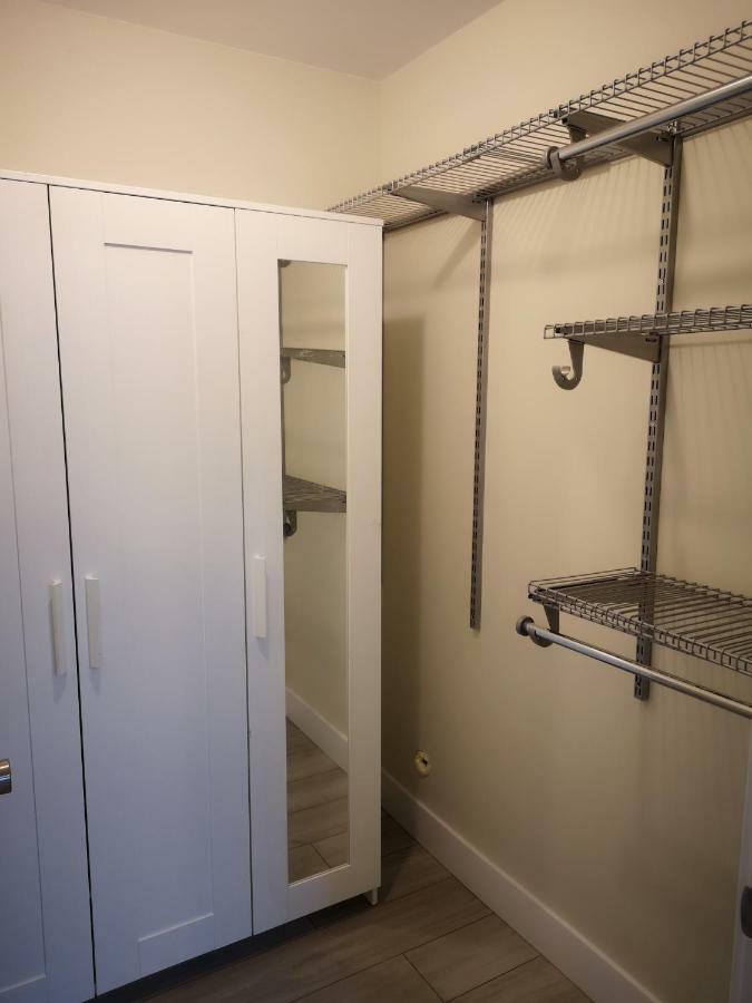 Metropolis Metrotown Area Lovely Place 2 Or 1 Bedrooms Suite 뉴웨스트민스터 외부 사진