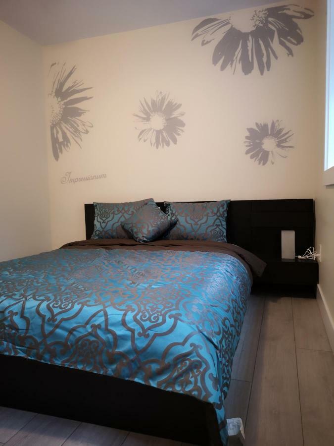 Metropolis Metrotown Area Lovely Place 2 Or 1 Bedrooms Suite 뉴웨스트민스터 외부 사진